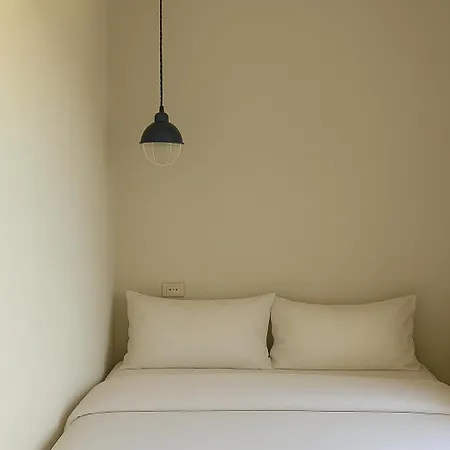 Khunluang Hostel (Adults Only) Chiang Mai Exterior photo
