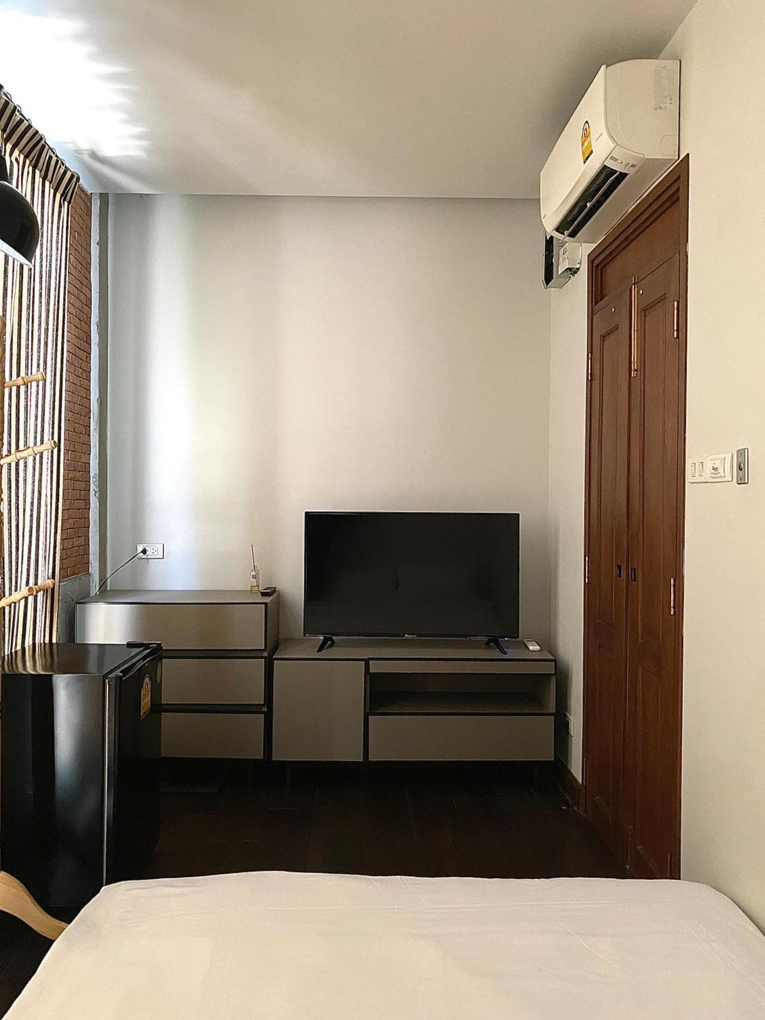 Khunluang (adults Only) Hostel *